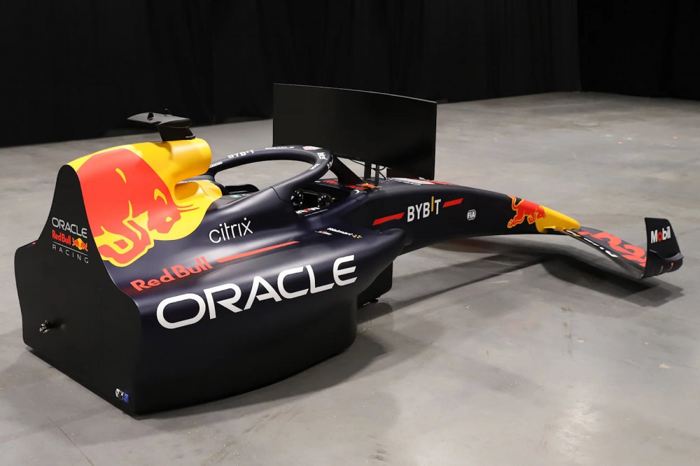 Red Bull RB18