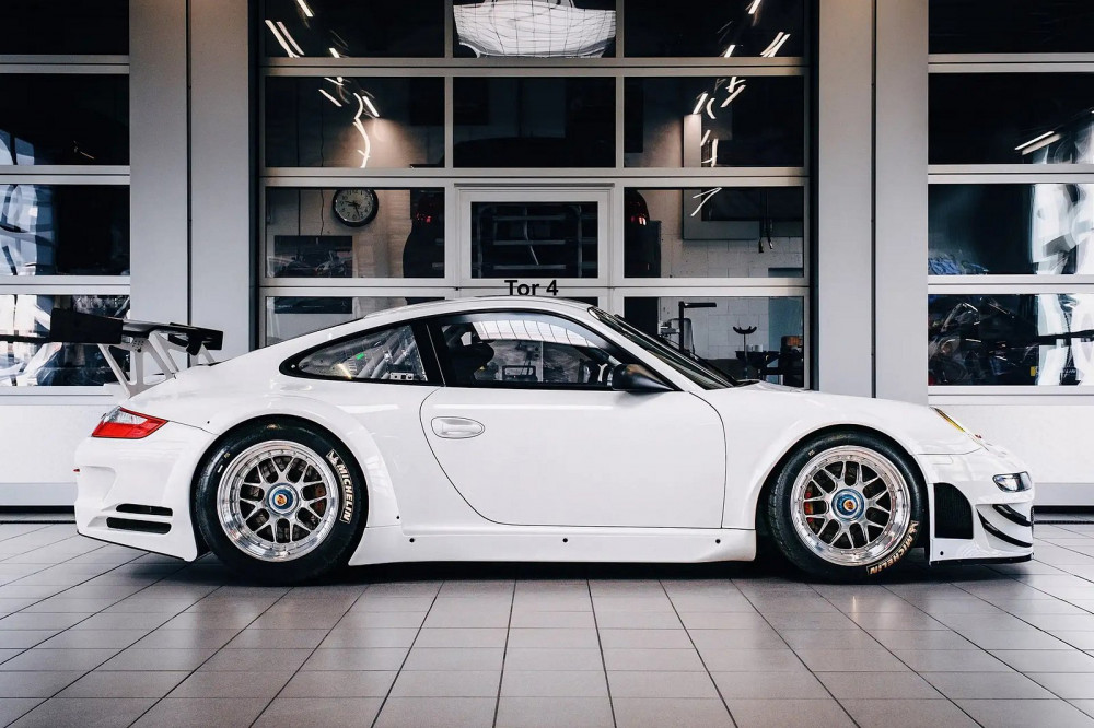 Porsche 911 GT3 RSR