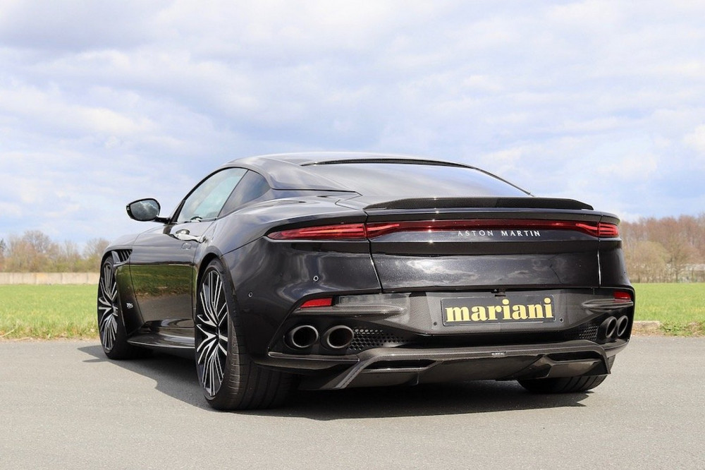 Aston Martin DBS Superleggera