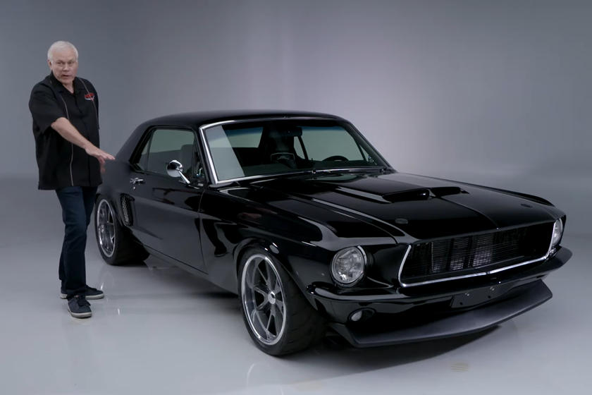 1967 Ford Mustang restomod 