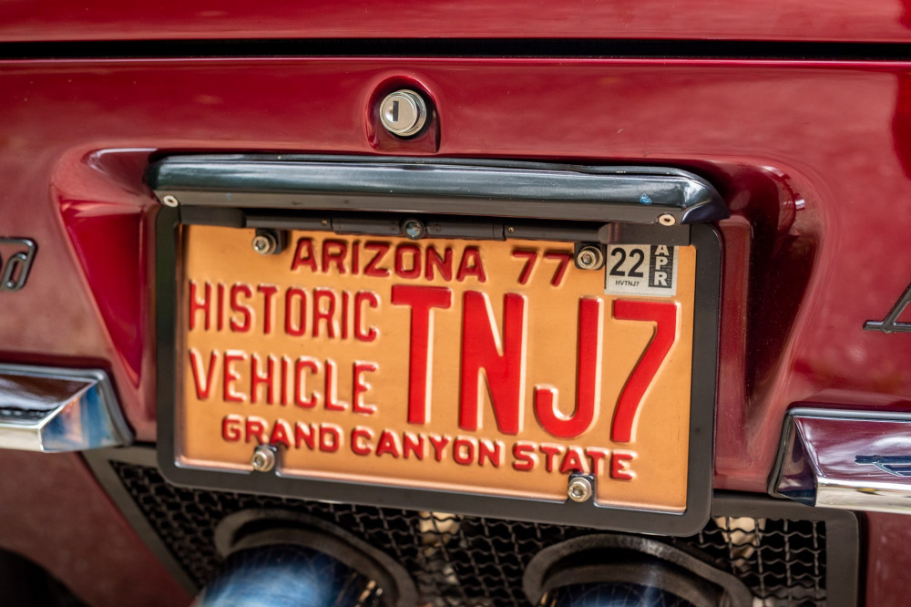 1972 DeTomaso Pantera auction