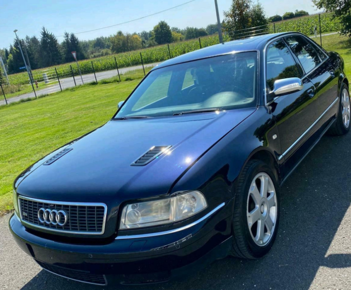 Audi S8