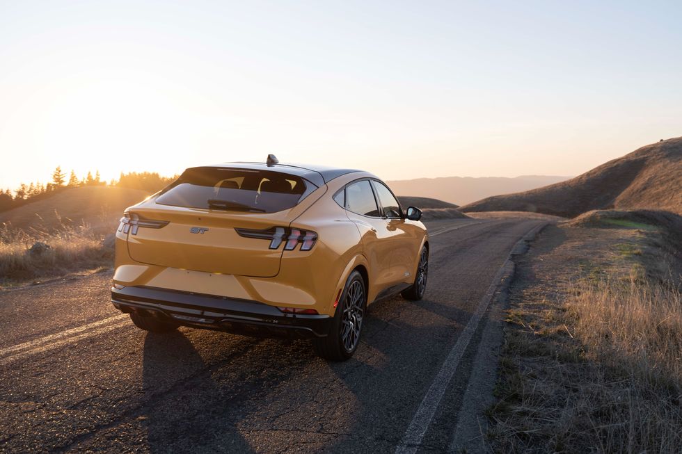 2022 Ford Mustang Mach-E 