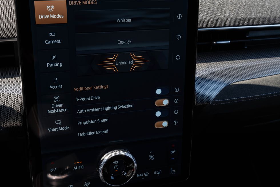 2022 Ford Mustang Mach-E 