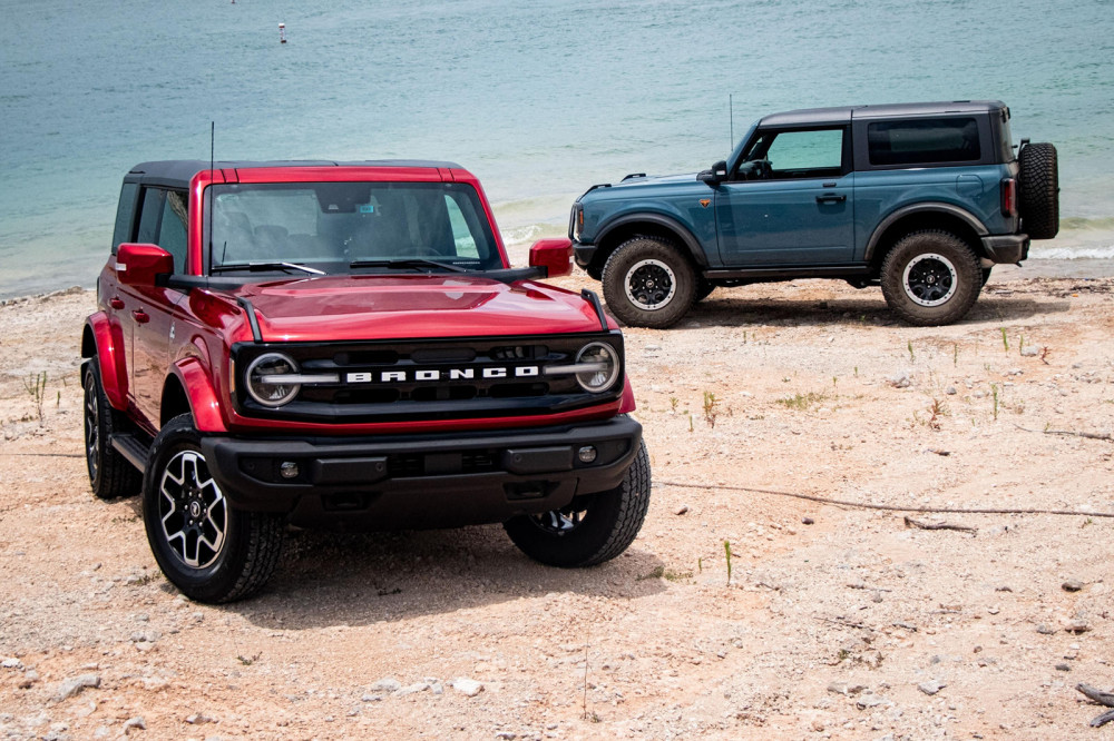 2022 Ford Bronco range soft top