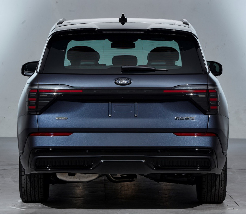 2024 Ford Edge Hybrid