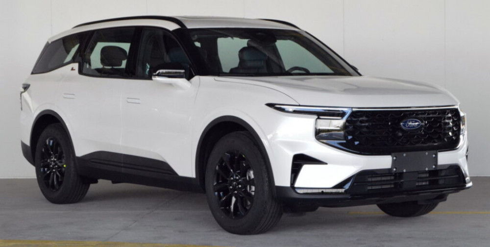 2024 Ford Edge Hybrid