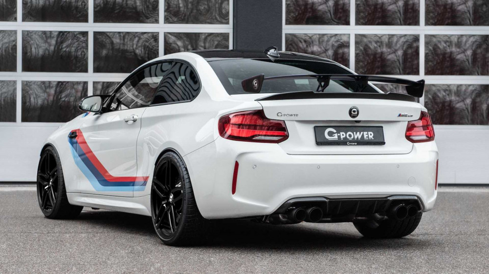 BMW M2 CS