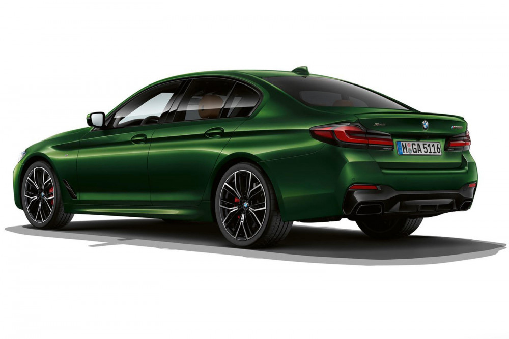 BMW M550i