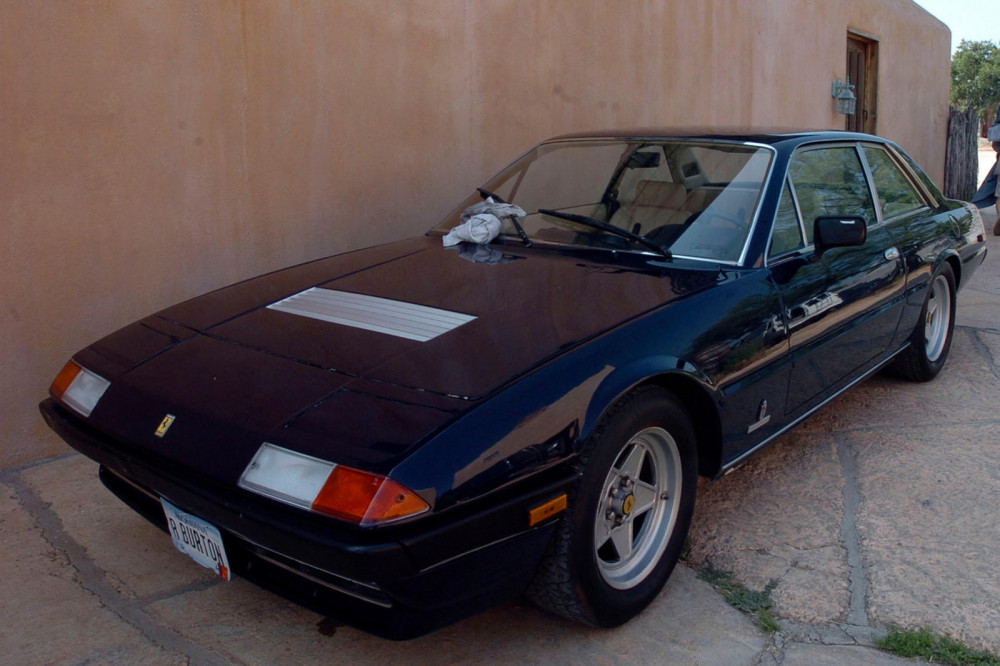 Bill, Mick, and Keith – Ferrari 400i (1983) 