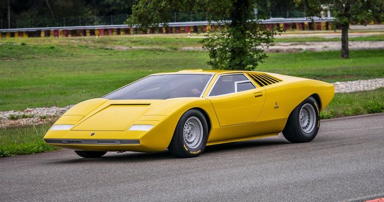 Lamborghini Countach LP 500