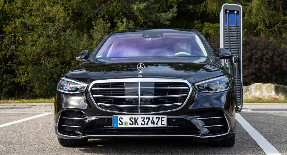 Mercedes S580e