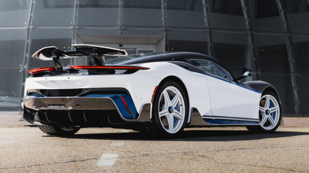 Pininfarina Battista Reversario