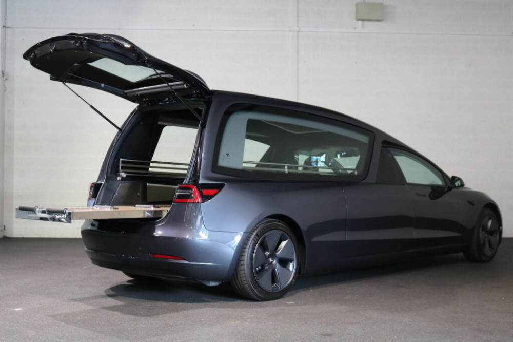 Tesla Hearse 3
