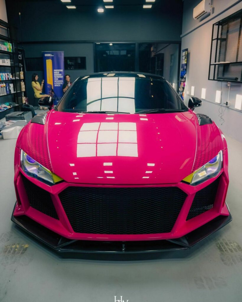 Audi R8