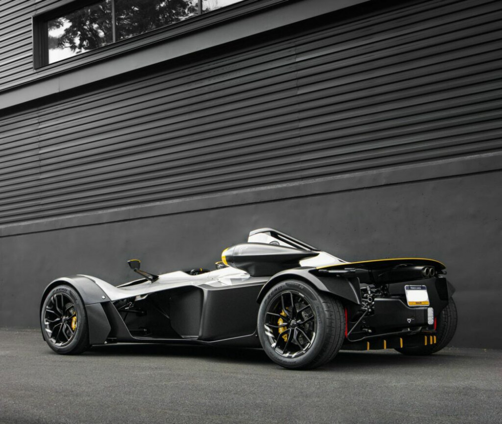 BAC Mono R