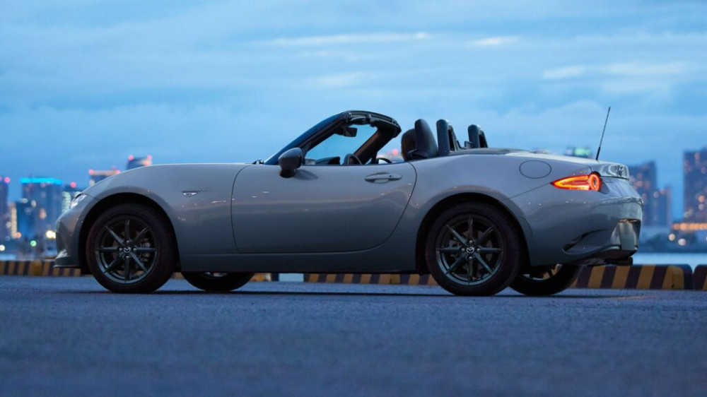 2024 Mazda MX-5 
