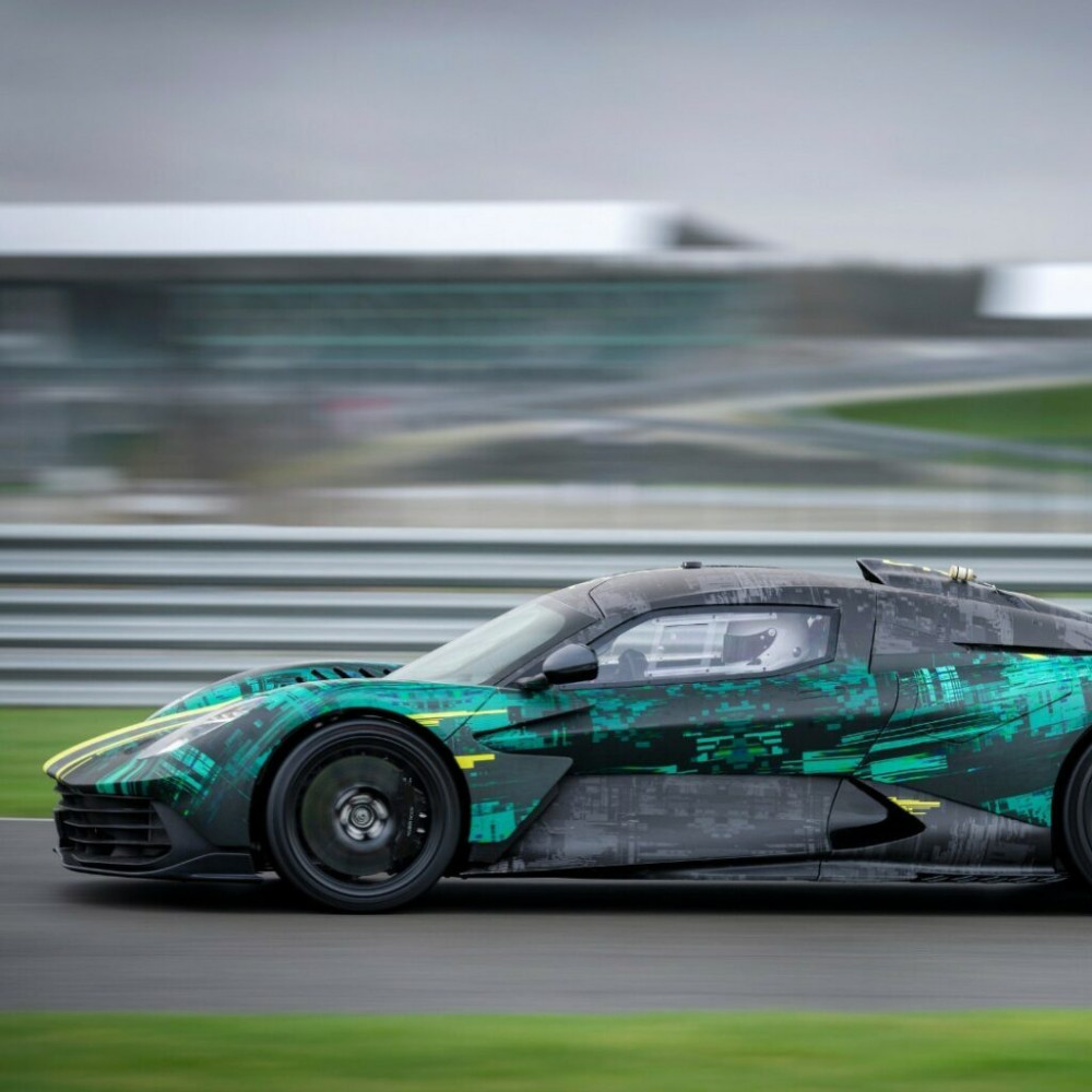 Aston Martin Valhalla