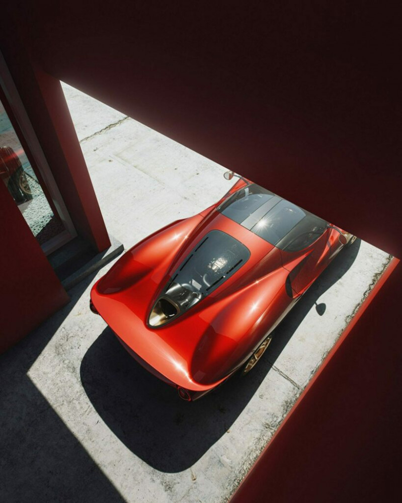 De Tomaso P72