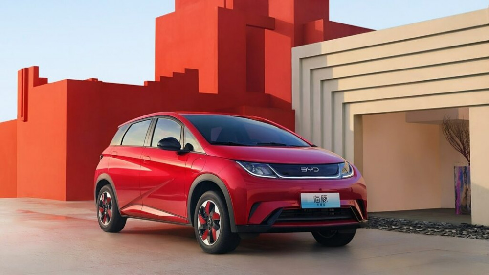 2024 BYD Dolphin