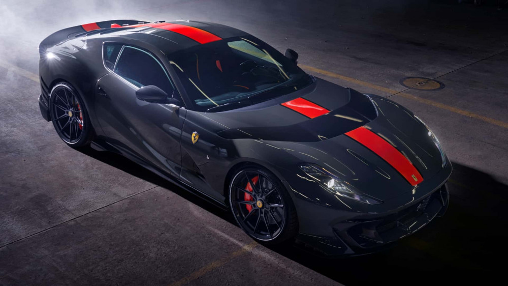 Ferrari 812 Competizione