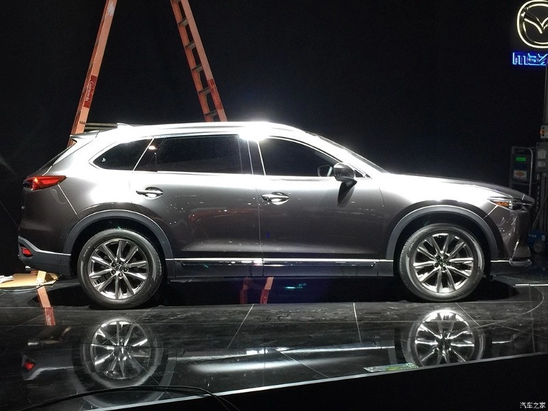 Mazda-CX-9-8