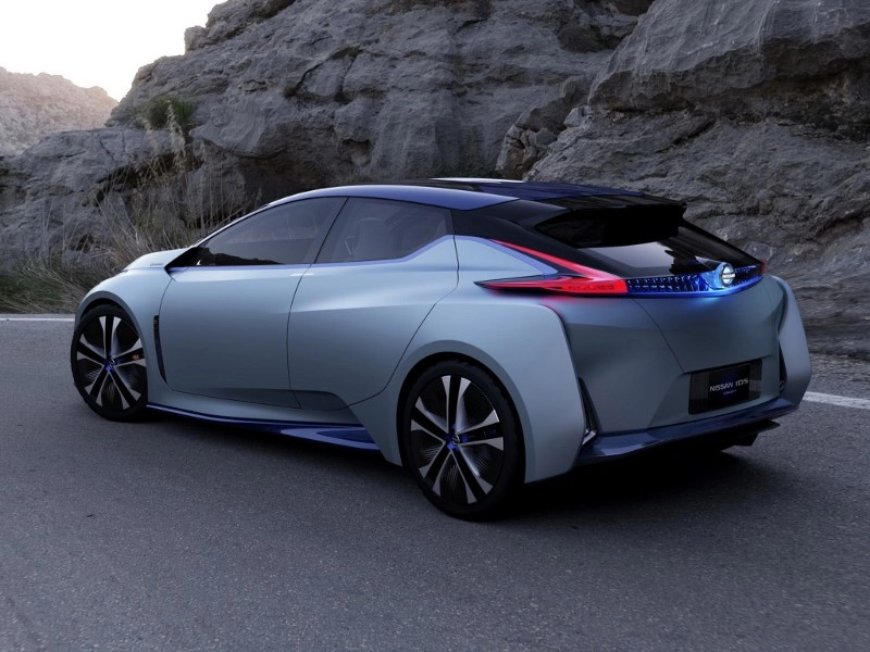 After leading the development and expansion of EV technology, Nissan once again stands at the forefront of automotive technology. By integrating advanced vehicle control and safety technologies with cutting-edge artificial intelligence (AI), Nissan is among the leaders developing practical, real-world applications of autonomous drive technology.