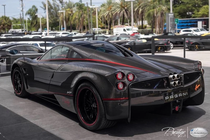 Pagani Huayra