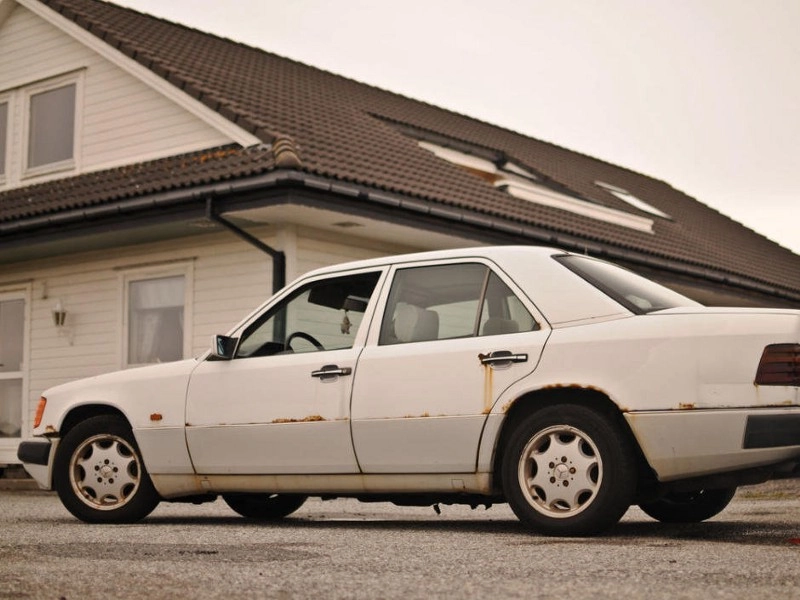 Mercedes Bezn W 124 1