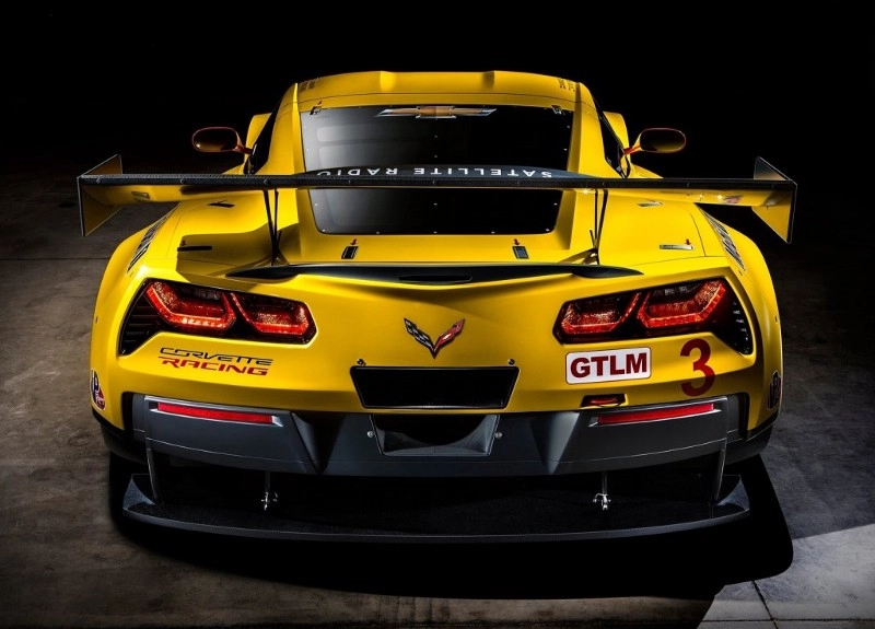 Chevrolet-Corvette_C7