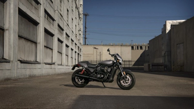 Harley-Davidson Street Rod