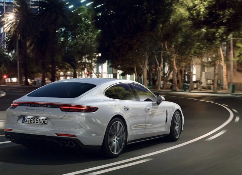 Porsche Cayenne Turbo S E