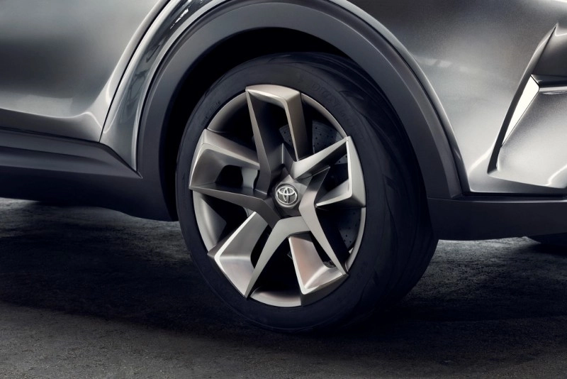 Toyota-C-HR-Concept-6