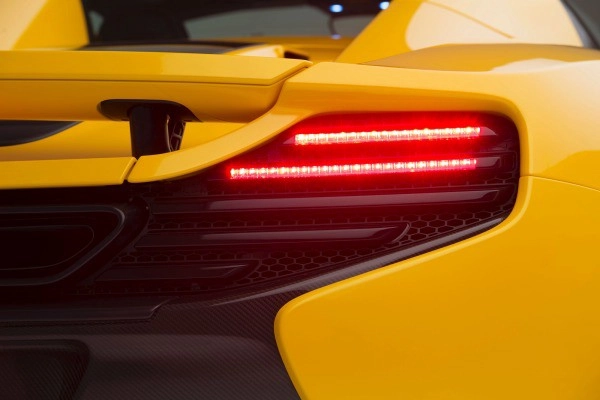 mclaren_650s_4