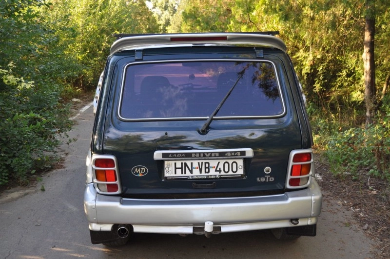 1fb392cd8385e0a8e11a37a1cd5f7735