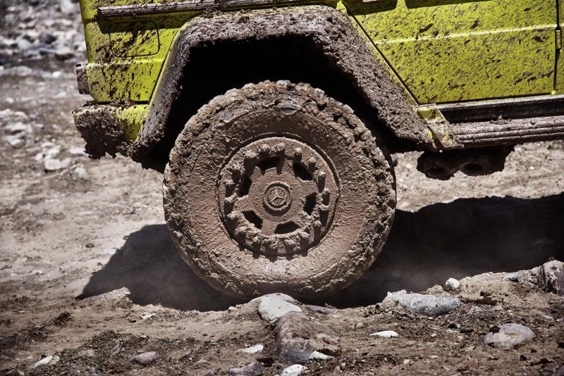 21167119321572709225