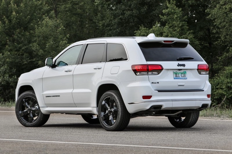 2016-Jeep-Grand-Cherokee-3