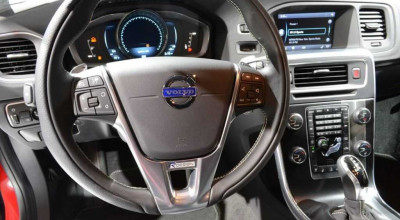 The Swedes present in New York new versions of R-Design - Photo