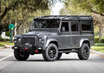Electrical Land Rover Defender. - Photo