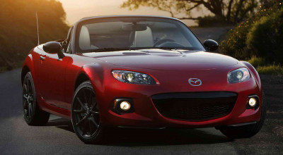 Mazda MX-5 has received a special edition in celebration of the 25th anniversary - Photo