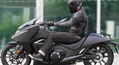 Honda NM4: motorcycle series from another world! - Photo