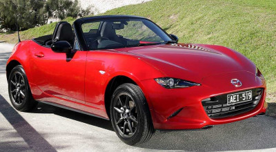 A first draft of the roadster Mazda MX-5 appeared! - Photo