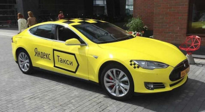In Russia the first  Tesla Model S taxis! - Photo