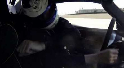 Again unlucky! Walter Röhrl getting in fences with a Porsche 918 Spyder - Photo