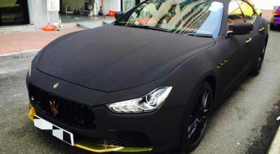 See how a Maserati Ghibli looks covered with suede! - Photo