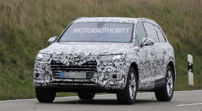 <span style='background: #ff0000'>Audi</span> <span style='background: #ff0000'>SQ7</span> can be seen in series production! - Photo