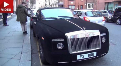 <span style='background: #ff0000'>Social</span> experiment: how much attention will a Rolls-Royce attract dressed in velvet? - Photo