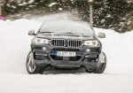 BMW X6 versus snow plow! - Photo