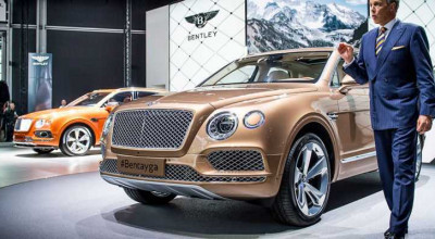 All new Bentley Bentayga at Frankfurt <span style='background: #ff0000'>Auto</span> <span style='background: #ff0000'>Show</span>! World's Fastest SUV priced from $229,100 ! - Photo