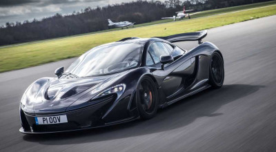 Who is who in the Half Mile Race: McLaren P1 vs Porsche 918 Spyder! - Photo